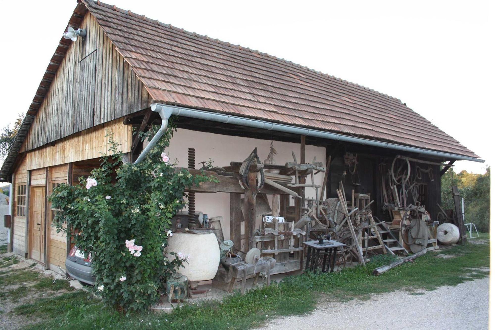 Tourist Farm Pri Martinovih Villa Krška Vas Buitenkant foto